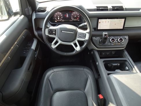 Certified 2024 Land Rover Defender 110 S AWD/4WD image 19