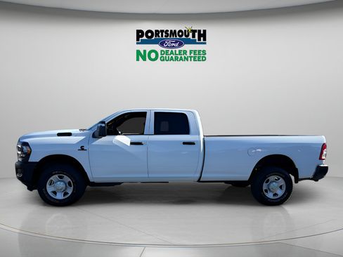 Used 2024 RAM 2500 Tradesman w/ Snow Chief Group AWD/4WD image 2