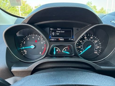 Used 2019 Ford Escape SE AWD/4WD image 15