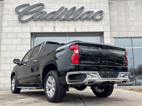 Used 2022 Chevrolet Silverado 1500 LTZ w/ LTZ Premium Package image 9