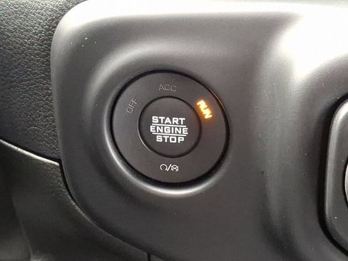 Used 2021 Jeep Wrangler Unlimited Sport image 22