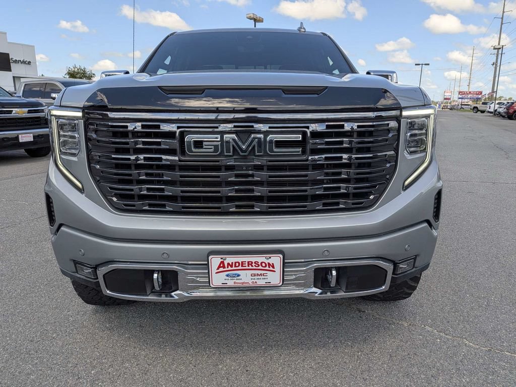 Used 2025 GMC Sierra 1500 Denali Ultimate AWD/4WD image 6
