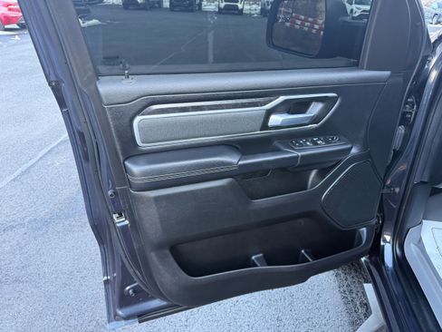 Used 2021 RAM 1500 Big Horn image 12