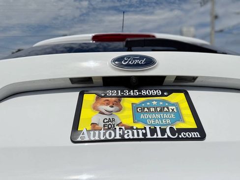 Used 2019 Ford Escape SE FWD image 6