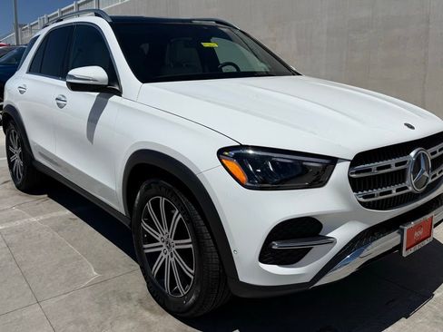 Used 2026 Mercedes-Benz GLE 350 4MATIC image 3