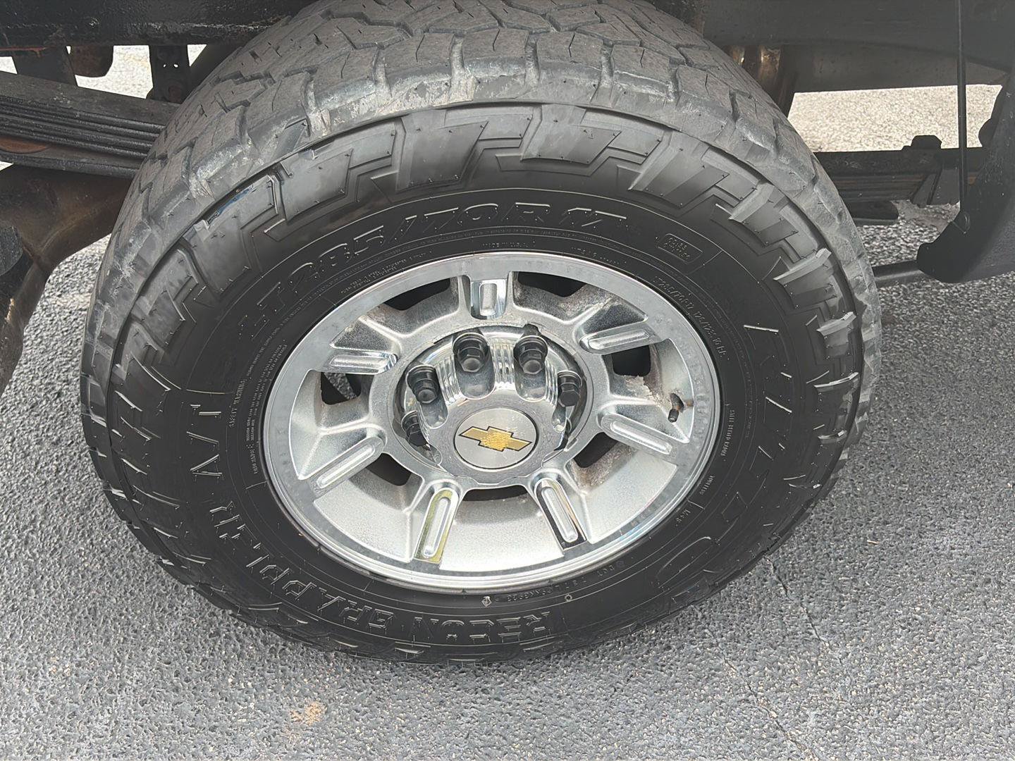 Used 2004 Chevrolet Silverado 2500 W/T w/ Heavy-Duty Power Package AWD/4WD image 30
