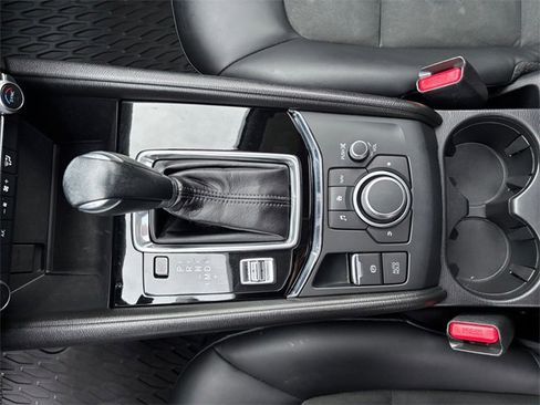 Used 2020 MAZDA CX-5 Touring image 19