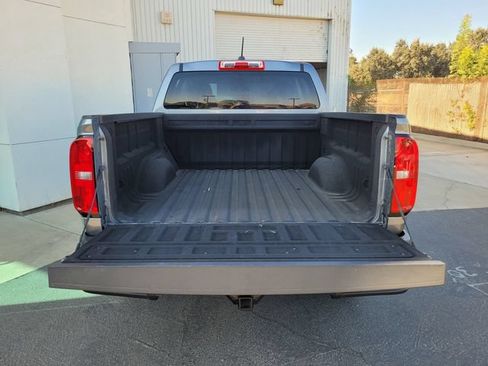 Used 2021 Chevrolet Colorado LT RWD image 27