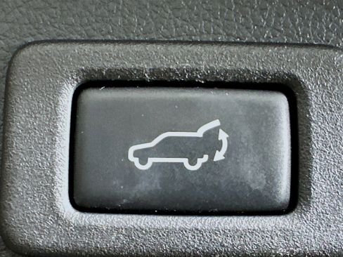 Used 2016 Subaru Forester 2.5i Limited w/ Popular Package #1 image 29