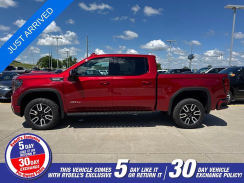 Used 2023 GMC Sierra 1500 AT4 w/ Technology Package AWD/4WD image 25