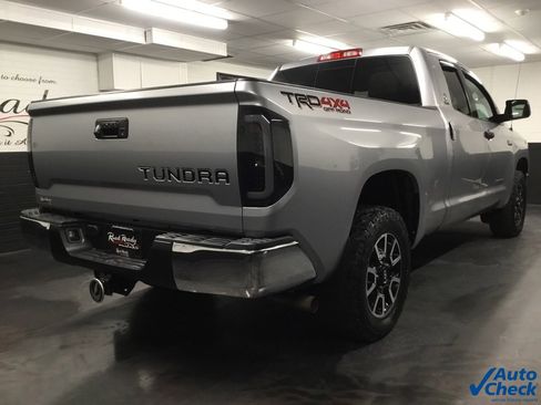 Used 2017 Toyota Tundra SR5 image 10