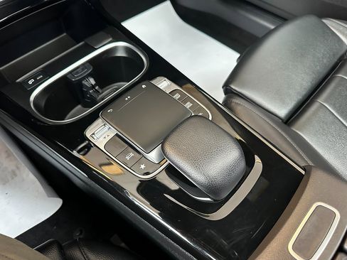 Used 2020 Mercedes-Benz A 220 4MATIC image 6