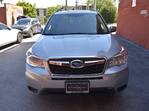Used 2016 Subaru Forester 2.5i Premium w/ All-Weather Package AWD/4WD image 9