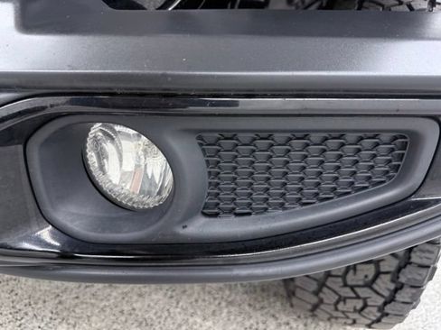 Used 2021 Jeep Gladiator Sport AWD/4WD image 8