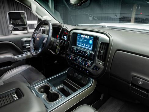 Used 2016 Chevrolet Silverado 2500 LTZ w/ Duramax Plus Package AWD/4WD image 71