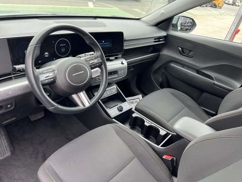 Certified 2024 Hyundai Kona SEL w/ Convenience Package image 15