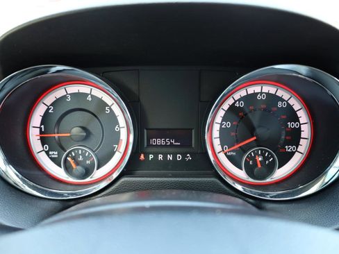 Used 2012 Dodge Grand Caravan SXT FWD image 8