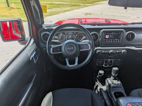 Used 2020 Jeep Gladiator Sport w/ Quick Order Package 24S AWD/4WD image 29