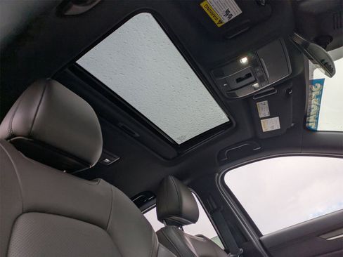 Used 2023 MAZDA CX-5 Signature image 21