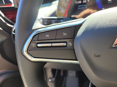 New 2026 Chevrolet Equinox EV LT w/ Midnight Package image 11