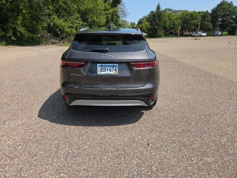 Used 2023 Jaguar F-PACE S AWD/4WD image 17