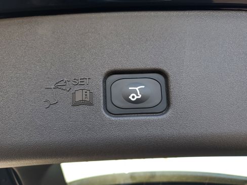 New 2026 Lincoln Nautilus Black Label AWD/4WD image 32