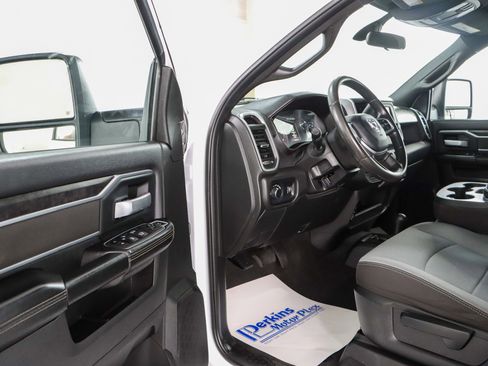 Used 2024 RAM 3500 SLT w/ Quick Order Package 2YG SLT image 3