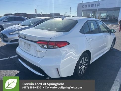 Used 2022 Toyota Corolla LE image 7