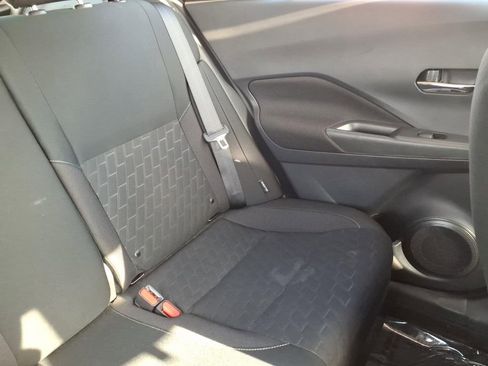 Used 2024 Nissan Kicks SV FWD image 19