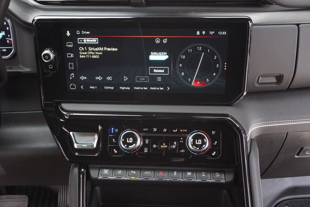 Used 2025 GMC Sierra 2500 AT4X AWD/4WD image 19