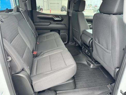 Used 2023 Chevrolet Silverado 1500 LT image 19
