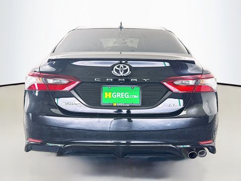 Used 2023 Toyota Camry SE FWD image 8