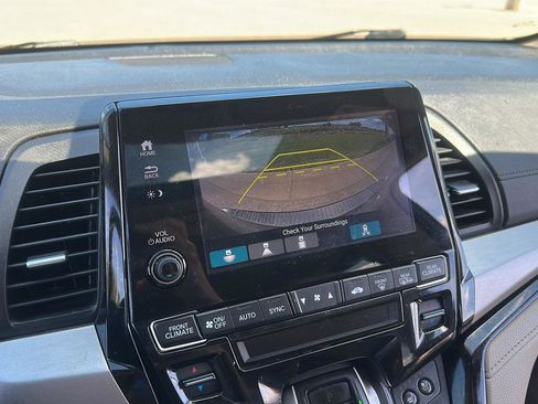 Used 2018 Honda Odyssey Elite image 20