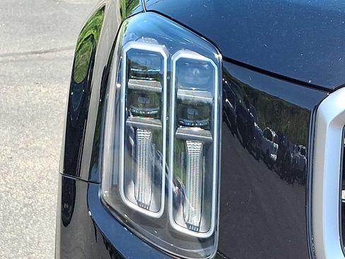 Used 2023 Kia Telluride S w/ S Sunroof Package AWD/4WD image 9