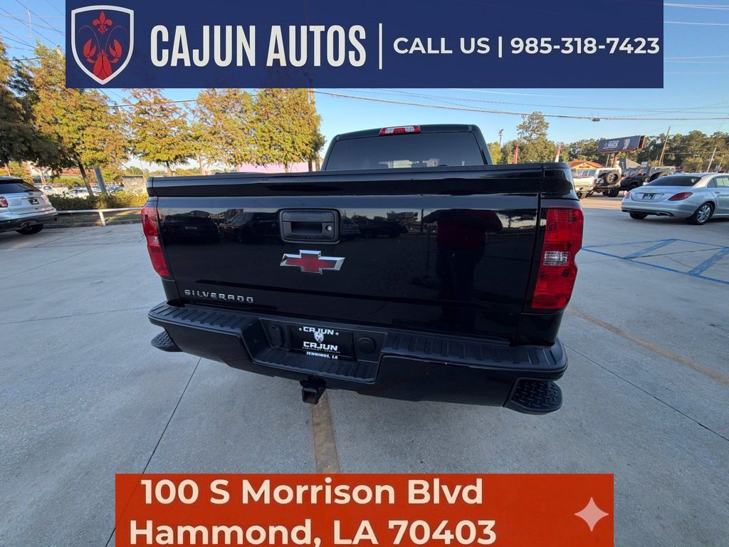 Used 2018 Chevrolet Silverado 1500 Custom w/ Custom Value Package RWD image 9