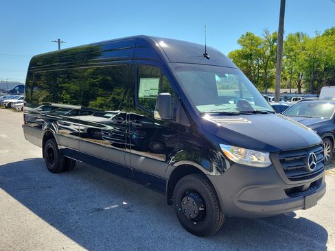 New 2026 Mercedes-Benz Sprinter 3500 image 2