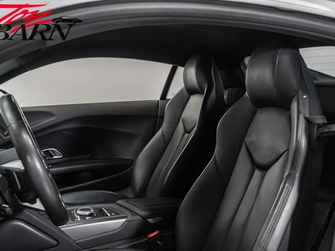 Used 2018 Audi R8 V10 image 25