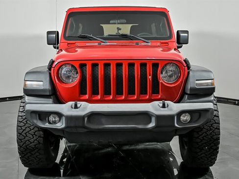 Used 2018 Jeep Wrangler Unlimited Sport AWD/4WD image 4