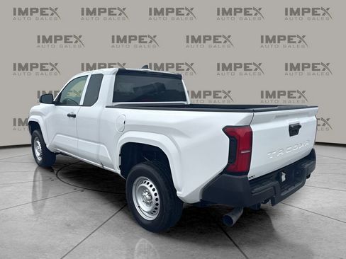 Used 2025 Toyota Tacoma SR RWD image 3