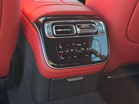 New 2026 Mercedes-Benz S 580 4MATIC Sedan image 16
