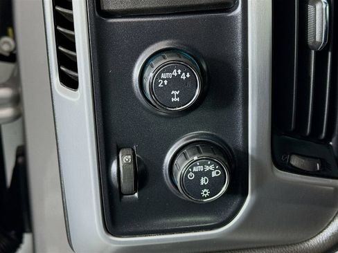 Used 2018 GMC Sierra 1500 SLE w/ SLE Fleet Preferred Package AWD/4WD image 10