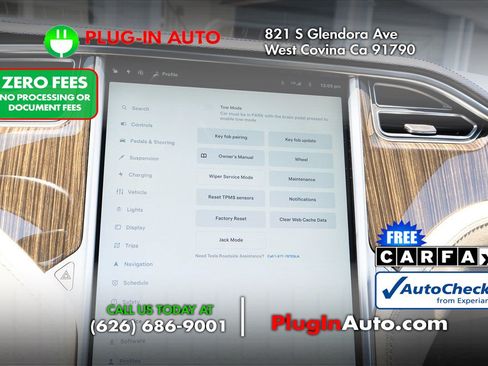 Used 2013 Tesla Model S Performance RWD image 31