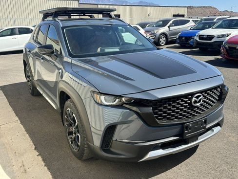 Used 2023 MAZDA CX-50 Meridian Edition w/ Apex Package AWD/4WD image 4
