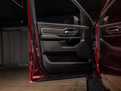 Used 2023 RAM 1500 Big Horn AWD/4WD image 28