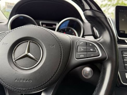 Used 2018 Mercedes-Benz GLS 550 GLS 550 image 36