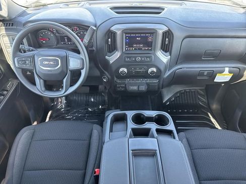 New 2026 GMC Sierra 2500 Pro image 7