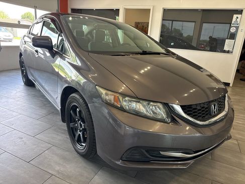 Used 2015 Honda Civic LX image 2