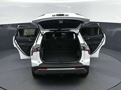 New 2026 Chevrolet Equinox LT w/ Safety and Technology Package image 49