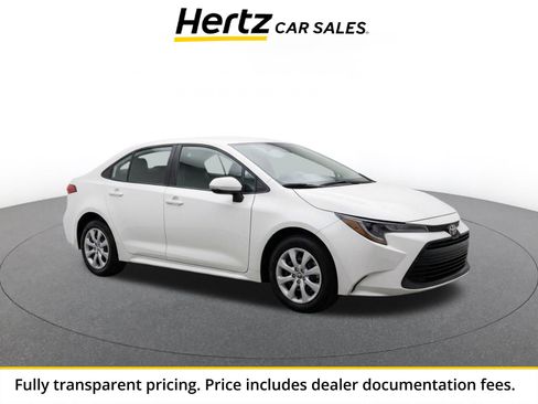 Used 2025 Toyota Corolla LE FWD image 1