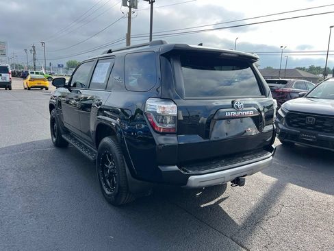 Used 2020 Toyota 4Runner TRD Off-Road Premium w/ Moonroof Package AWD/4WD image 3